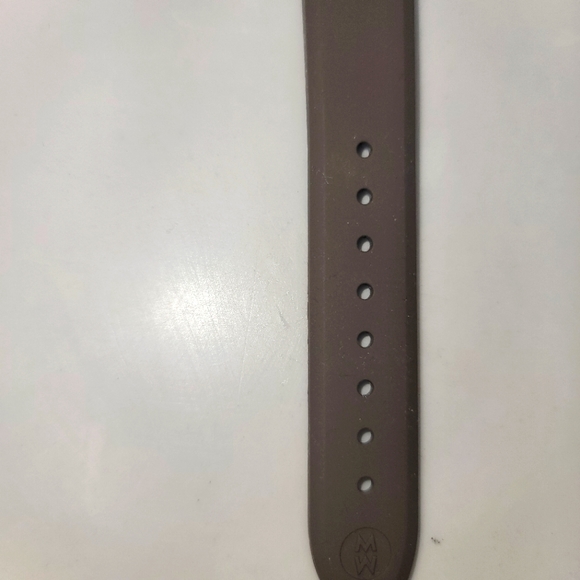 Never worn Michele Cape Silicone watch - Picture 7 of 7